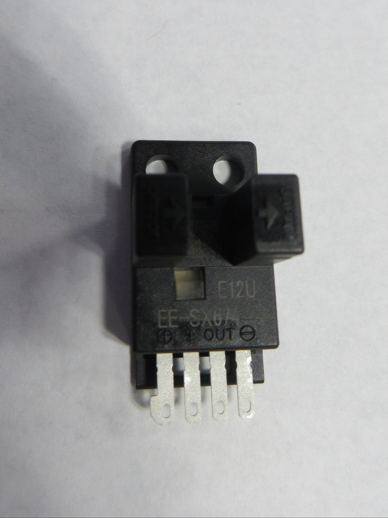 Photoelectric Sensor EE-SX674 1Pcs